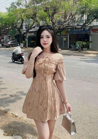 Đầm trễ vai nhún tay bồng phối nơ