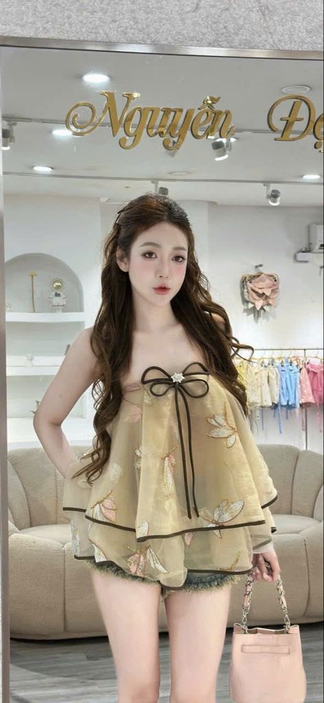 Áo cúp lưới thêu kim sa phối nơ và tag đá ( S22 )