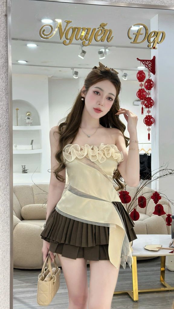 Set áo cup viền bèo phối chân váy tầng xếp li (O58)