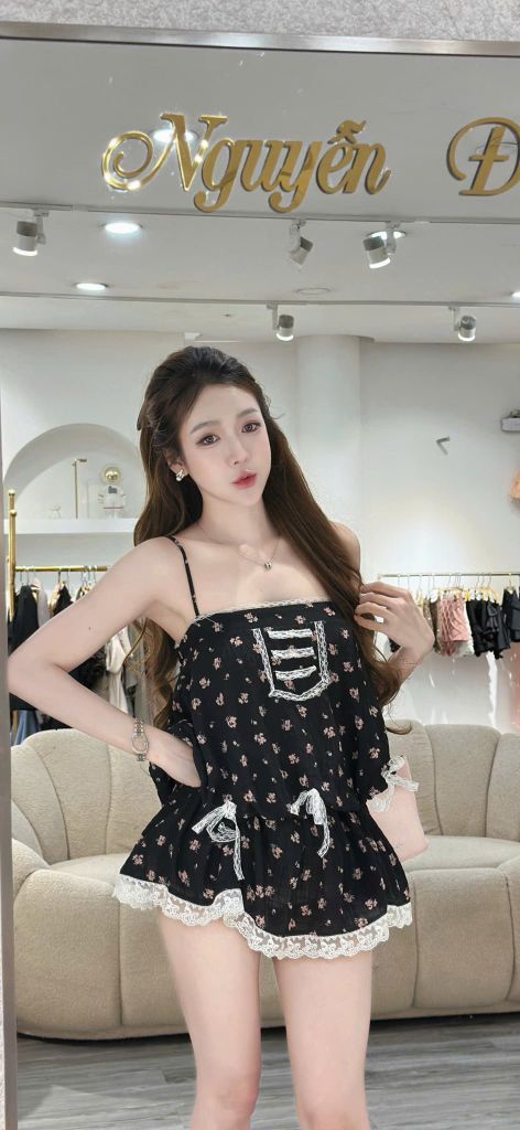 Đầm hai dây dáng bí họa tiết hoa nhí (U07)