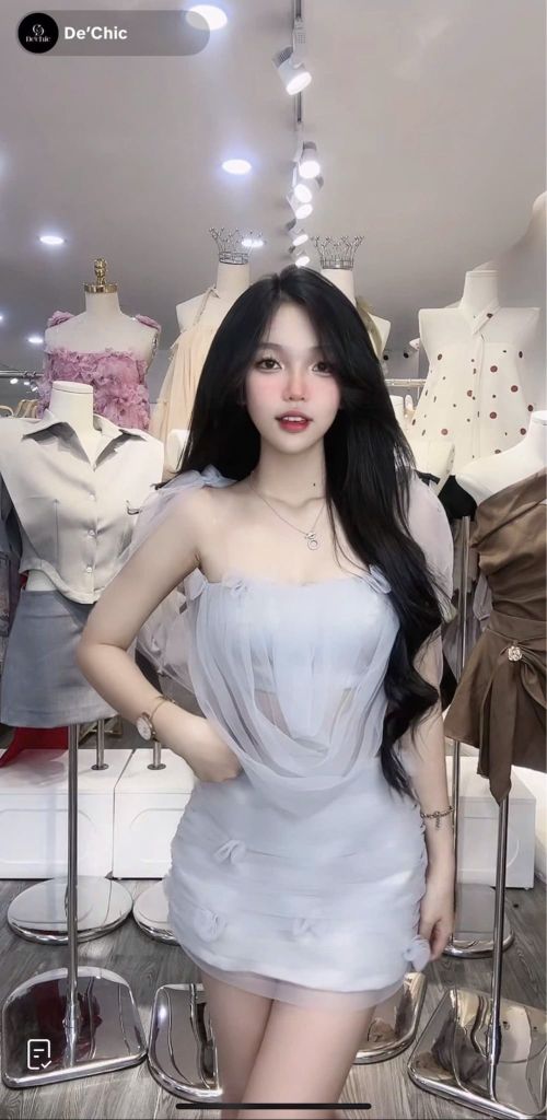 Set áo chân váy tacta phối lưới đính hoa E03