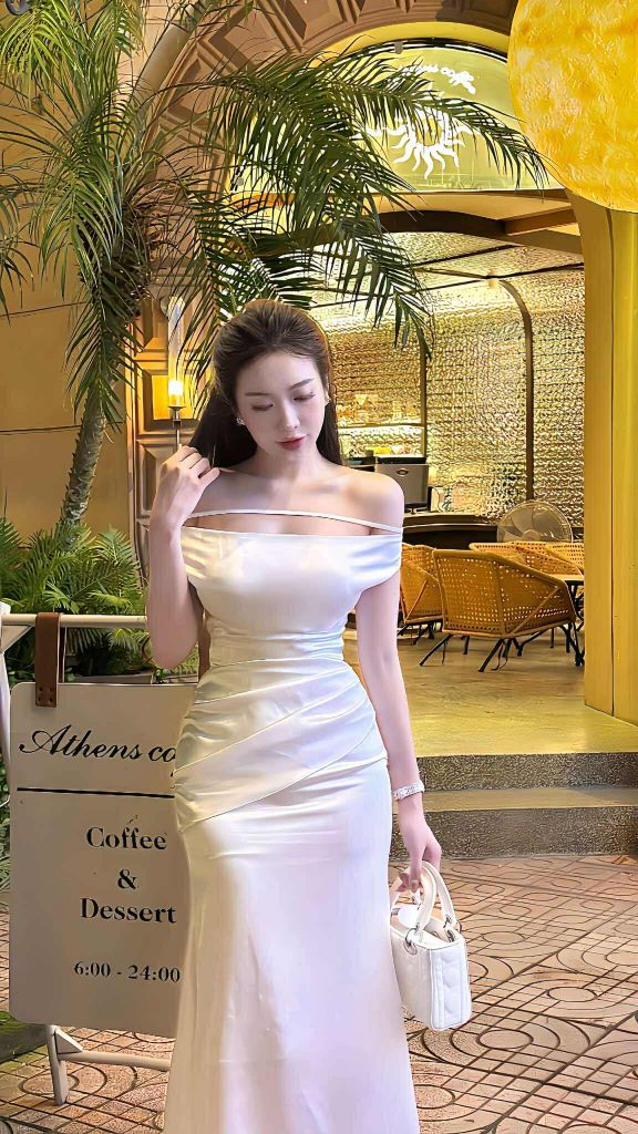 Đầm lụa ôm dáng dài from bẹt vai ( H72)