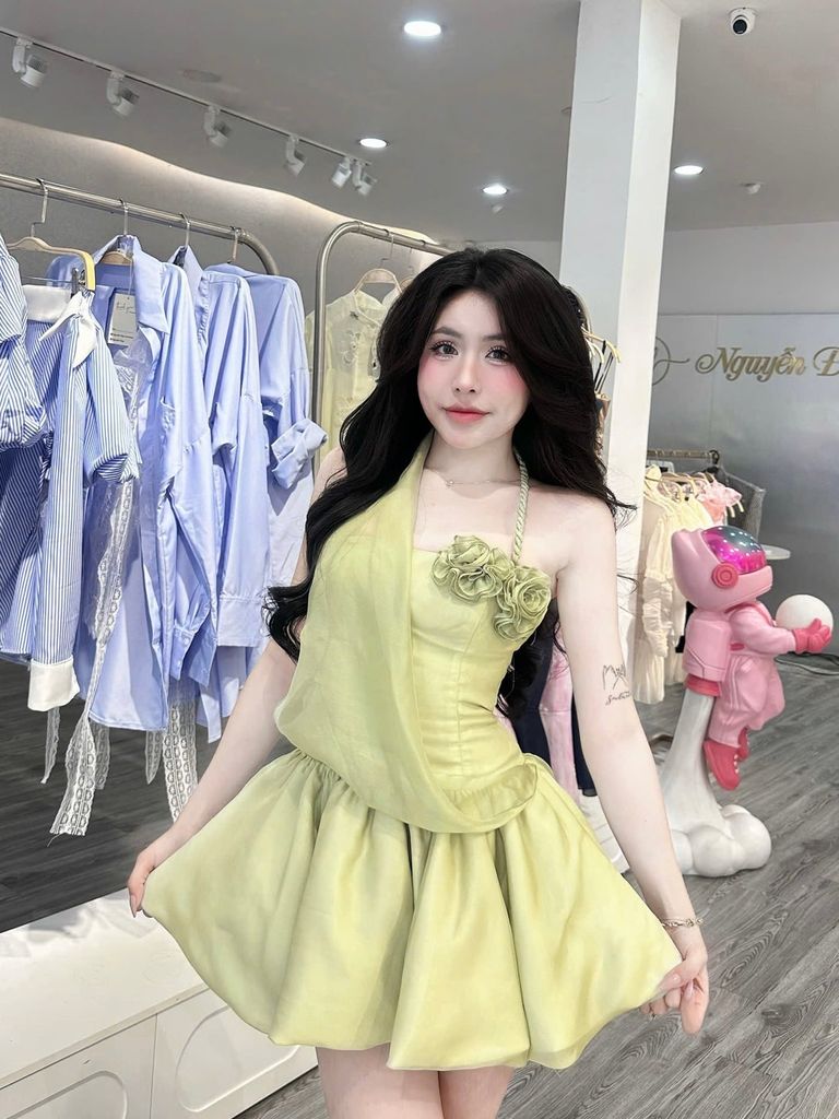 đầm yếm tà xoắn dây (d67)