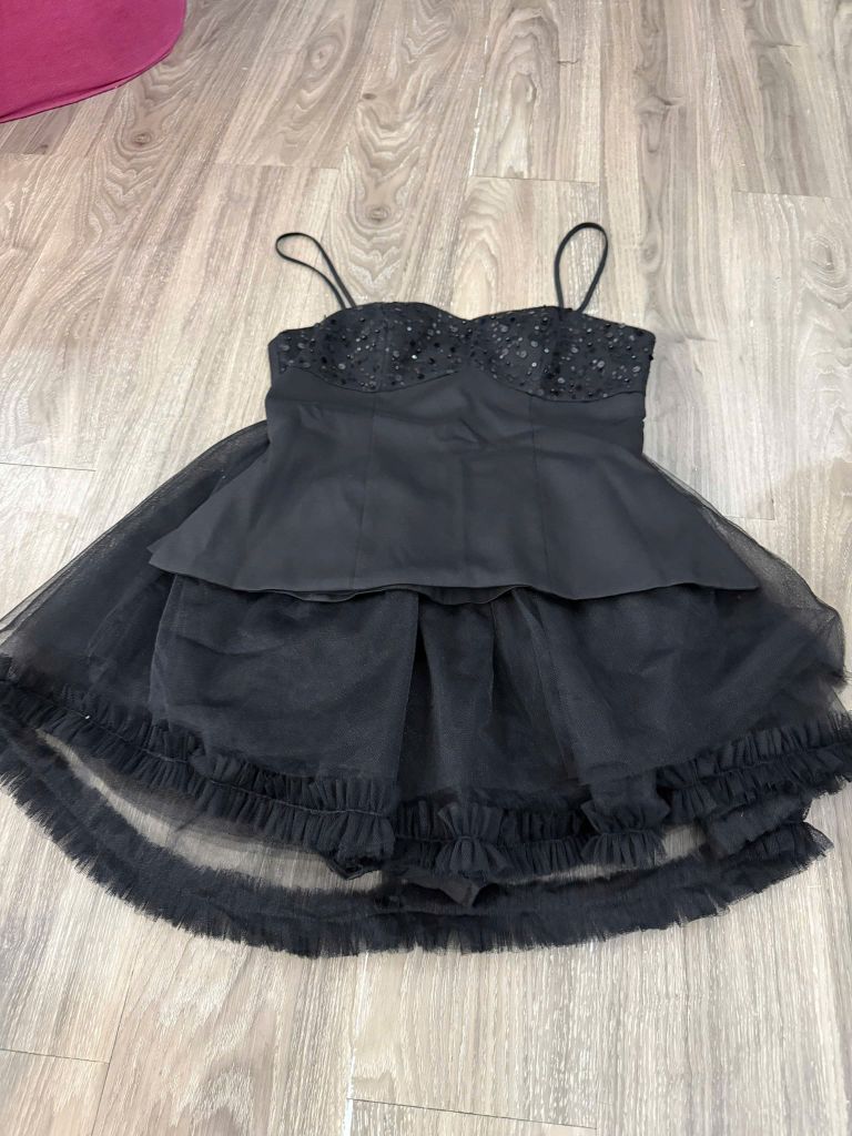 Set Áo Hai Dây Lấp Lánh Phối Váy (U87)
