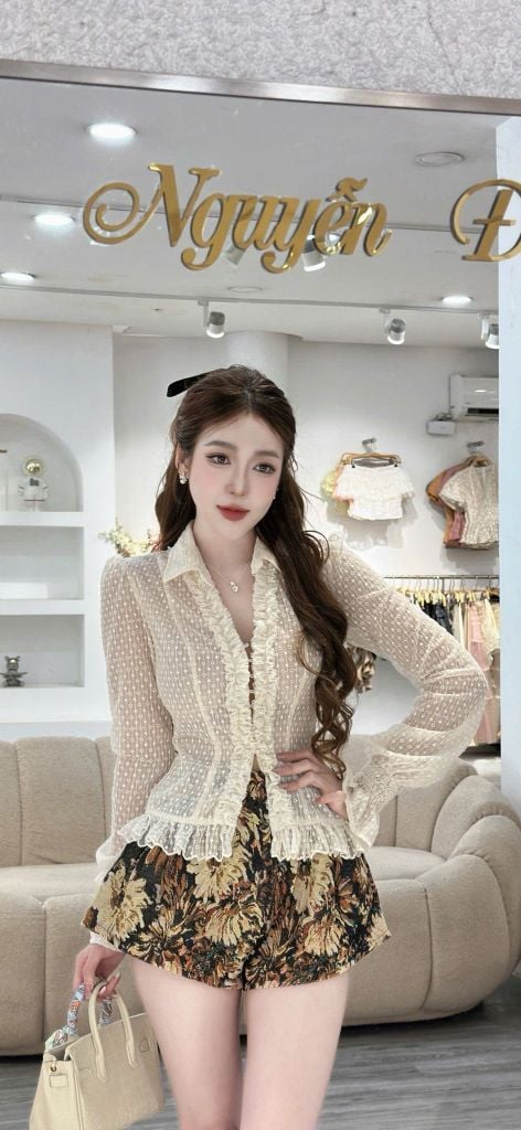 Set Áo Ren Tay Dài Phối Quần Hoa (V10)