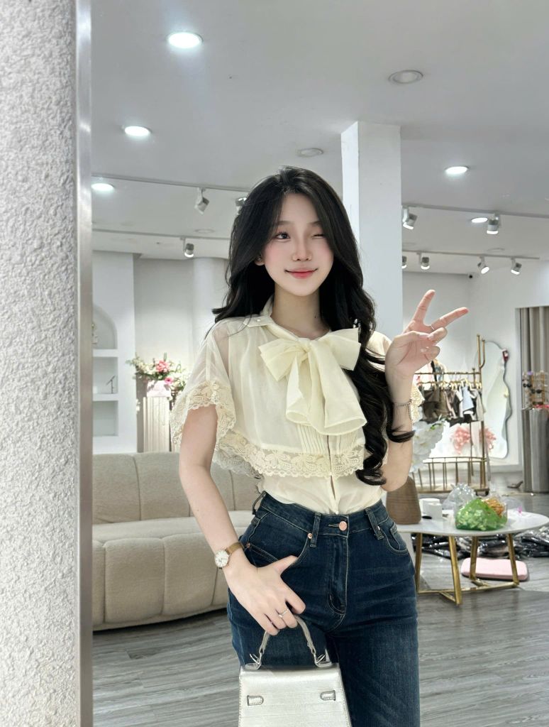 Áo Voan Phối Lưới Thắt Nơ (U30)