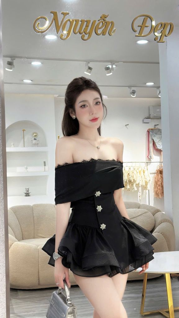 L06 đầm tơ bẹt vai  bồng bềnh kèm quần