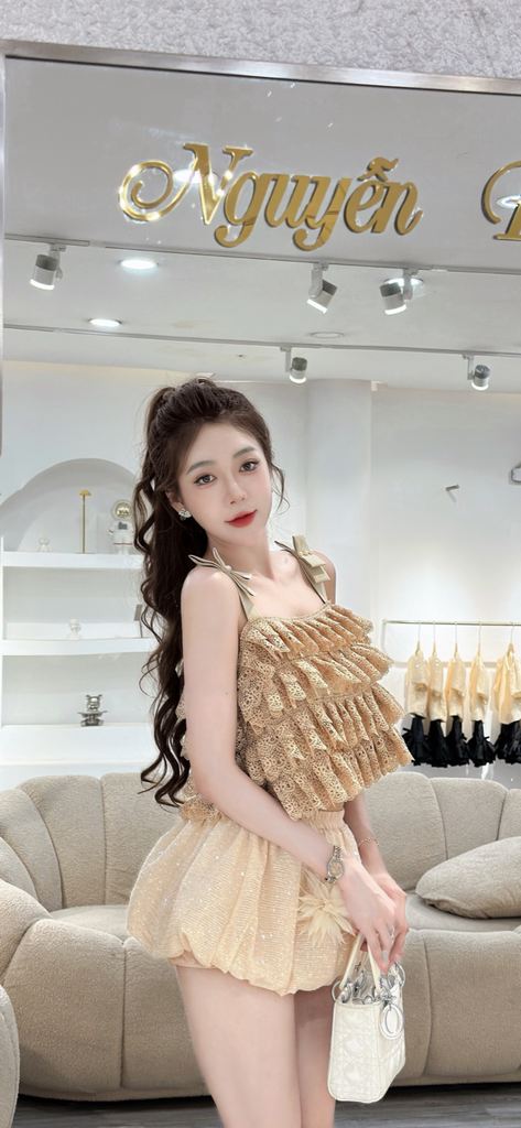 Set áo ren xếp tầng phối chân váy bí kim sa (Q08)