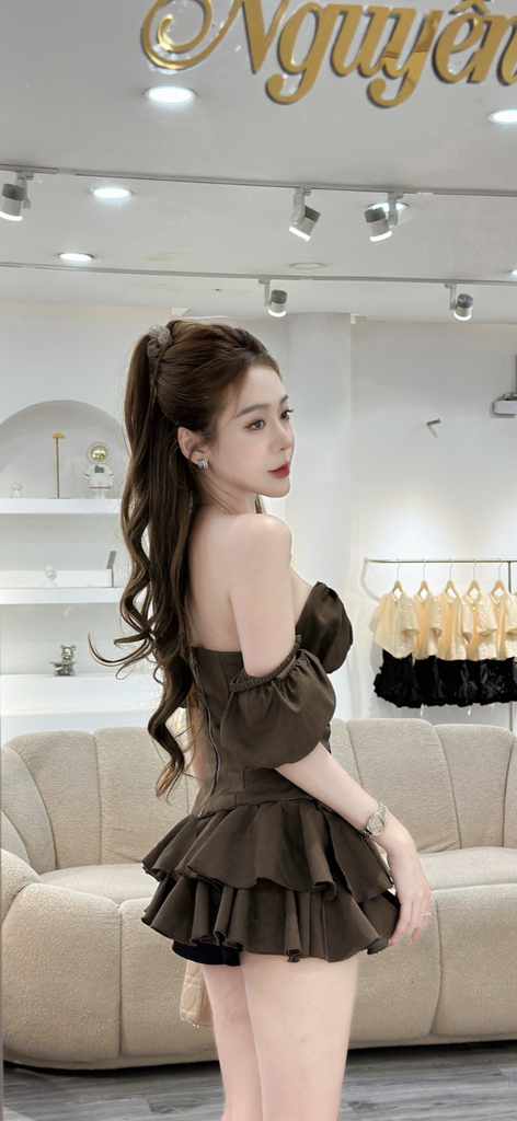Set bẹt vai cúp ngực chân váy bèo tầng (Q44)