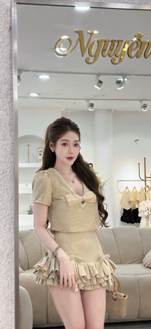 Set áo croptop cổ V phối nơ và chân váy gấm đính nơ (Q53)