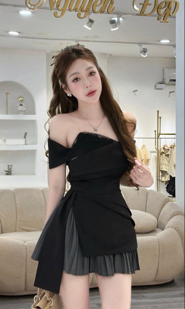 Set đen sexy nhẹ trễ vai phối chân váy xếp ly (Q71)