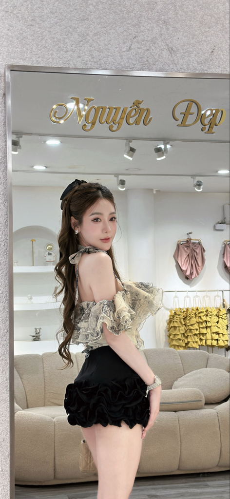 Áo trễ vai bo chun bèo nhún xếp tầng chấm bi (Q16)