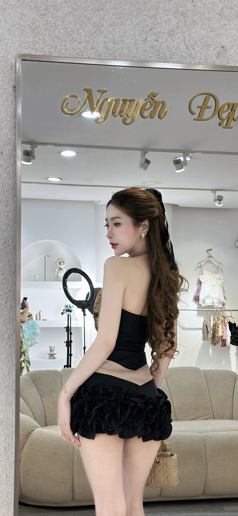 Áo cổ yếm phối ren hoa (T41)