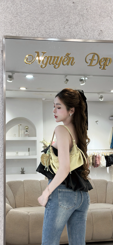 Áo cúp ngực dáng bí ngắn phối cà vạt (T67)