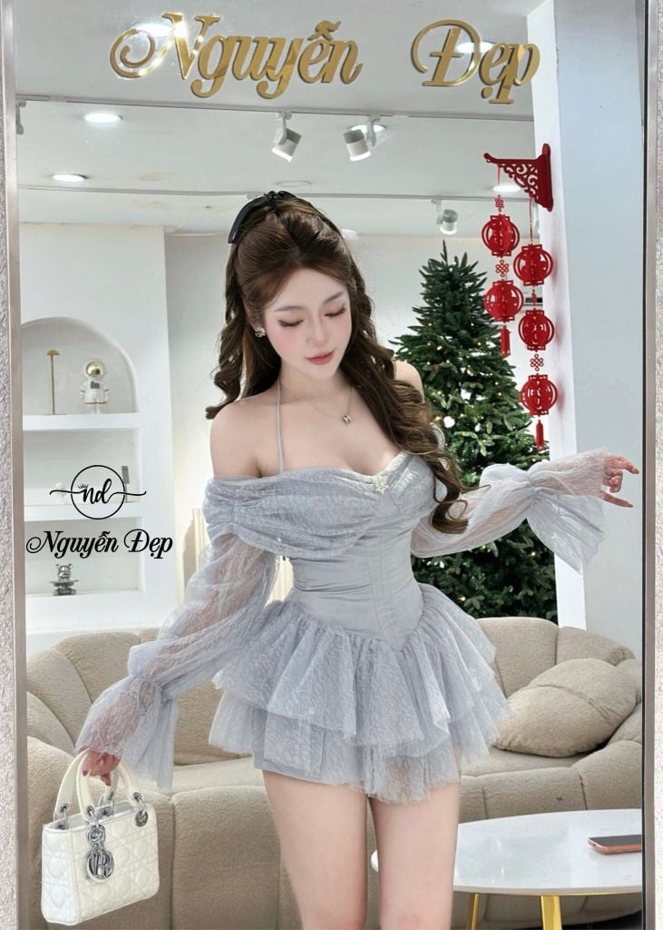 Set áo ren lưới hoa phối quần tacta (L47)