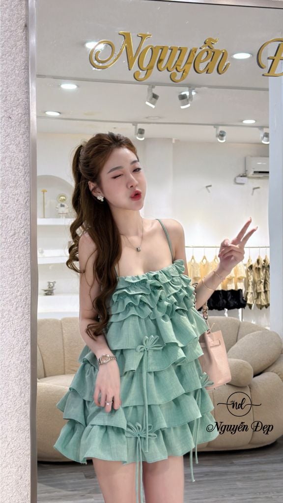 Đầm babydoll 2 dây tầng bèo phối quần short (O68)