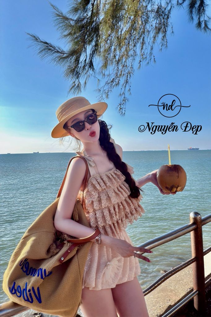 Set áo ren xếp tầng phối chân váy bí kim sa (Q08)