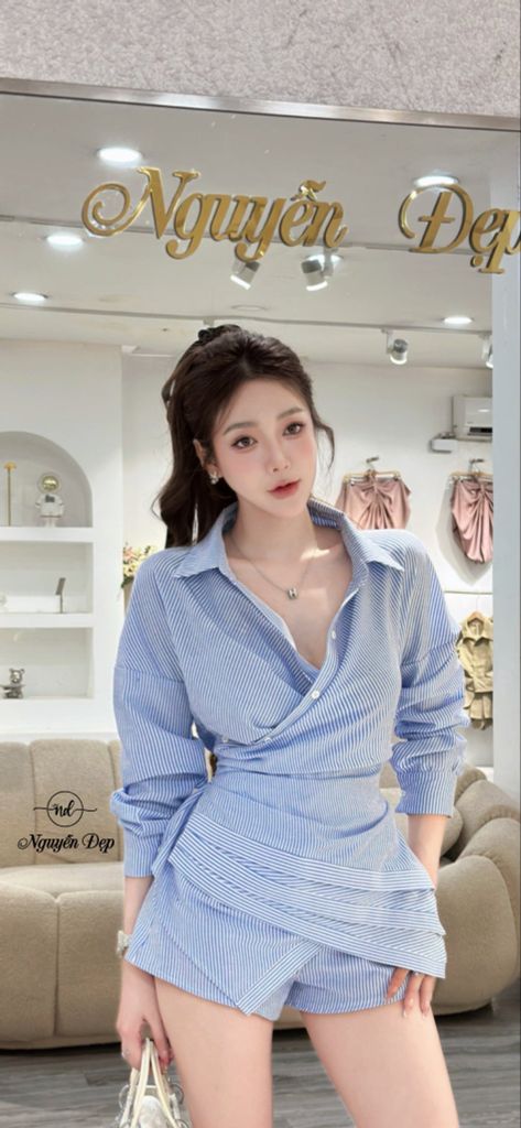 Set áo sơ mi phối quần short ngắn sọc xanh (R04)