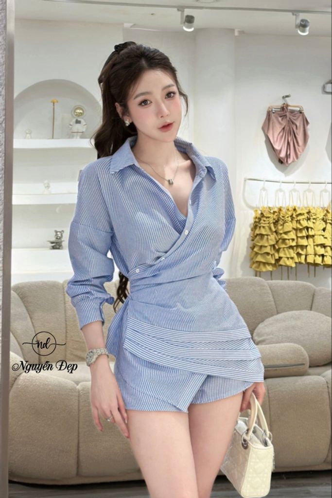 Set áo sơ mi phối quần short ngắn sọc xanh (R04)