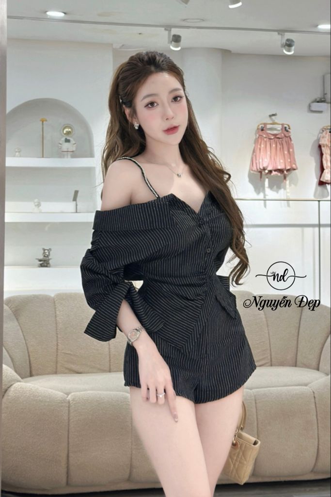 Áo hai dây đính đá rớt vai kiểu sơ mi tay lửng (R62)