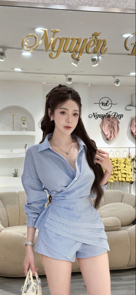 Set áo sơ mi phối quần short ngắn sọc xanh (R04)