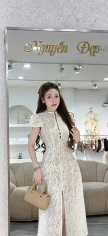 Đầm ren dài phối nút ngọc (S20)