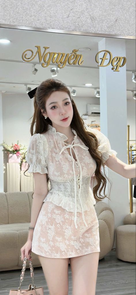 Set áo cổ V nút ngọc phối chân váy (S24)