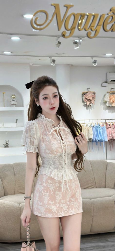 Set áo cổ V nút ngọc phối chân váy (S24)