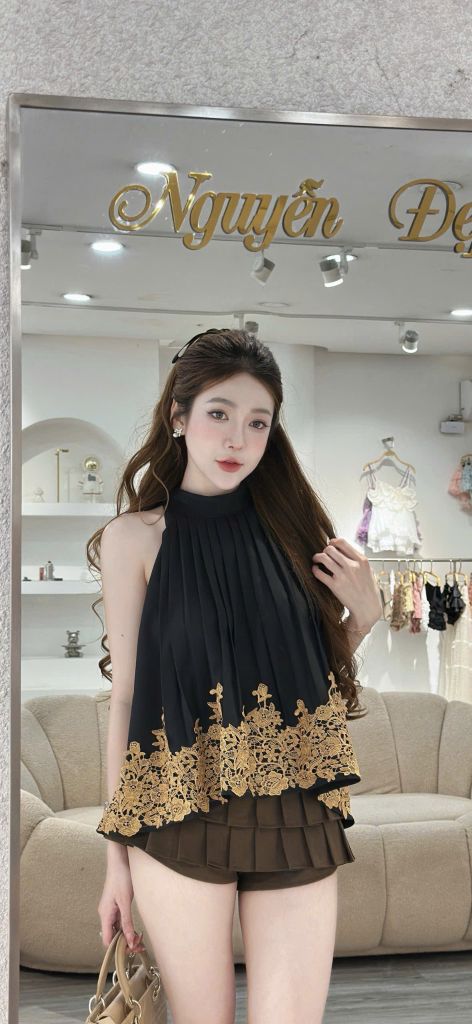 Áo cổ tròn Freesize Ren Hoa Cổ Điển (T25)