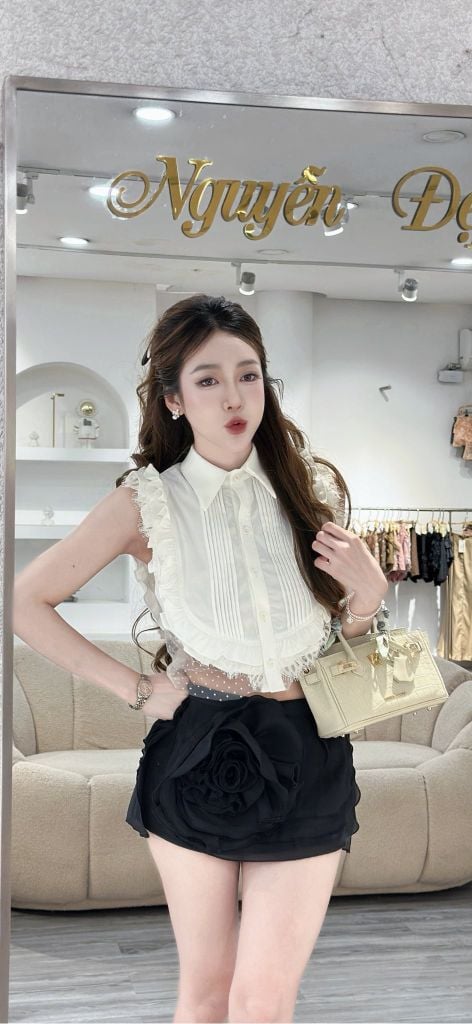 Set áo cổ sơ mi bèo và chân váy hoa (U15)