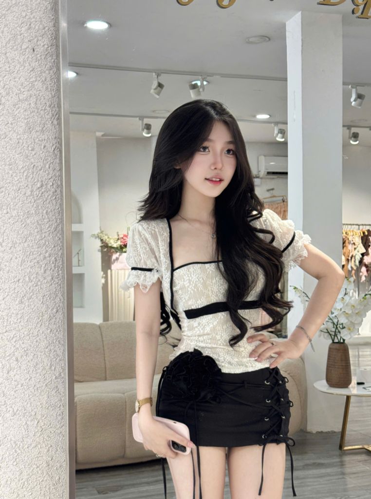 Set áo cúp ngực phối khoác ngoài và chân váy đính hoa (U29)
