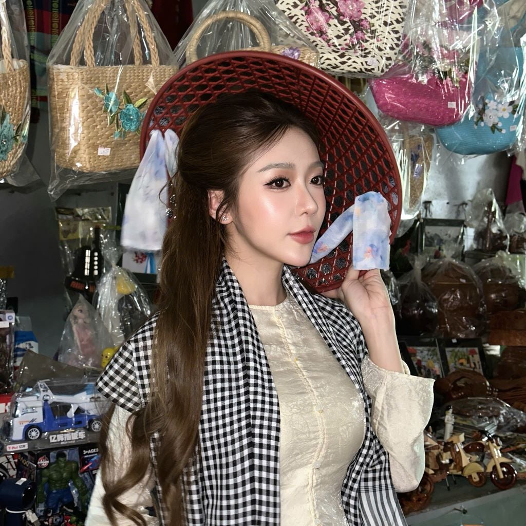 Set Áo Suông Tay Dài Quần Ống Rộng (U74)