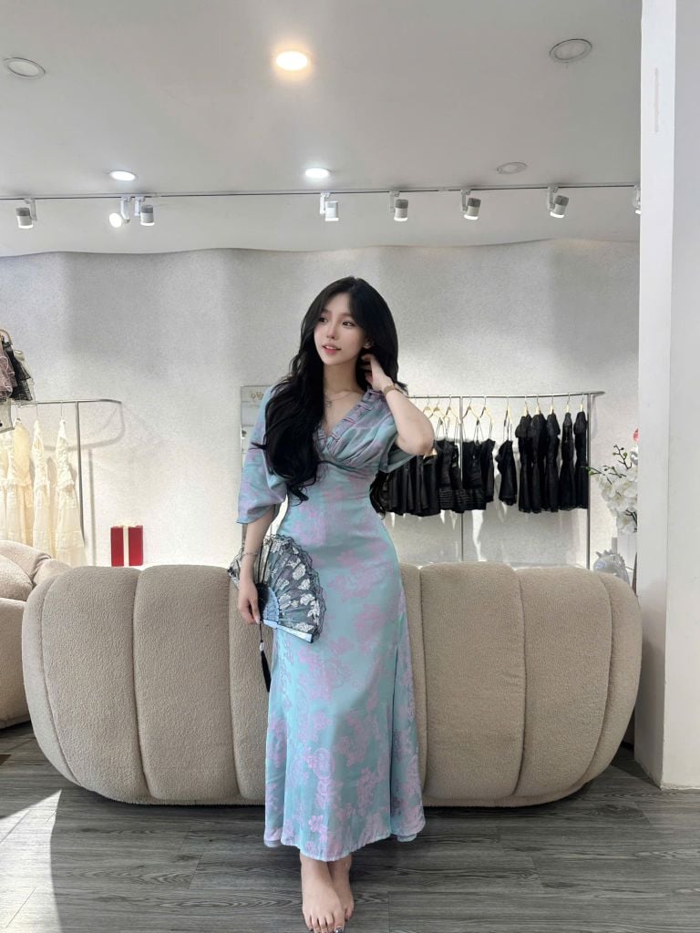 Đầm Cổ V Dáng Ôm Chiết Eo (V44)