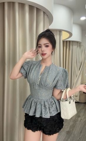 Set áo ren nút ngọc tay bồng phối quần hoa hồng (S58)