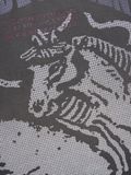  HOWS® THE UNSEEN HORSE TEE / LEAD GREY 