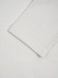  HOWS® WAFFLE LONG SLEEVE HENLEY / WHITE 