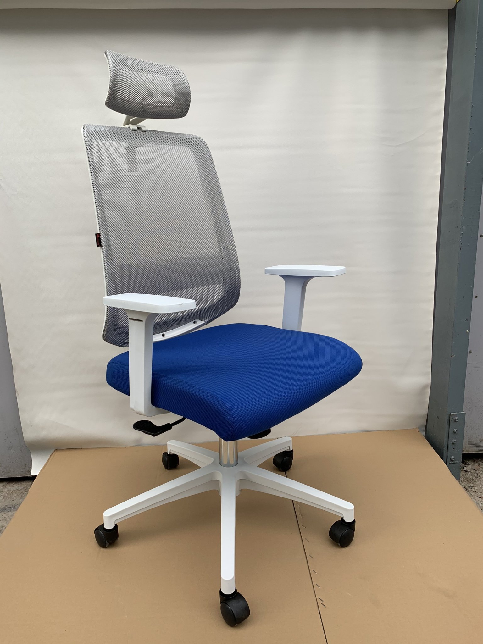Ghế Văn Phòng IF 146B 2ME M
