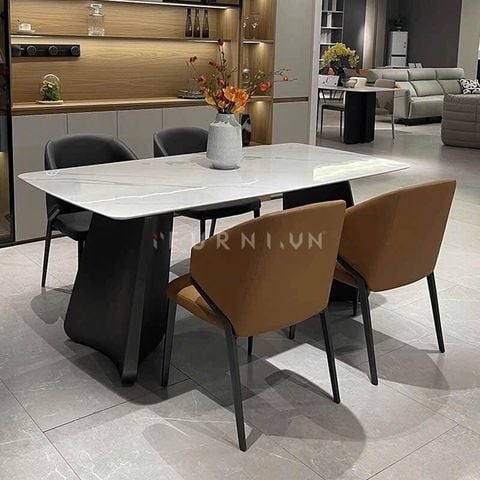 Bàn Ăn Marquina