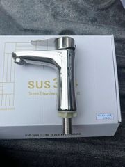 VÒI LAVABO (LẠNH ) 217B - INOX304 ĐÁNH BÓNG