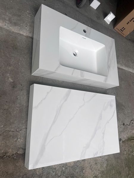 Bàn đá trắng 2 tầng tràn viền chống xước 80*50 + gương led