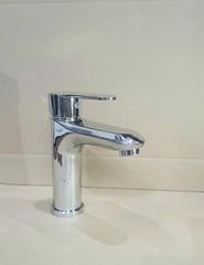 VÒI LAVABO (NÓNG - LẠNH ) - 765B