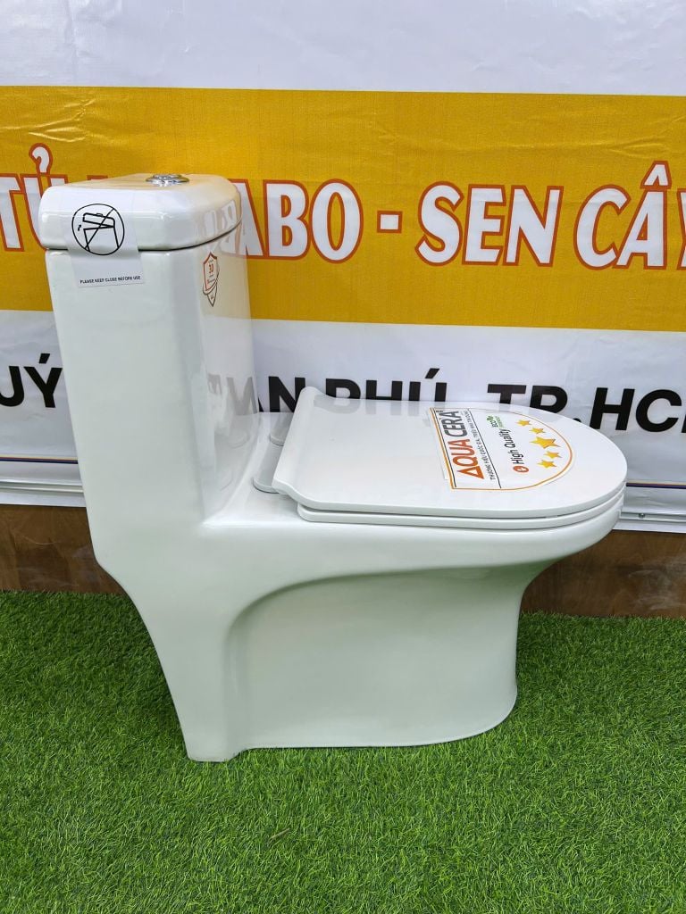 BỒN CẦU LIỀN KHỐI TRẮNG 828