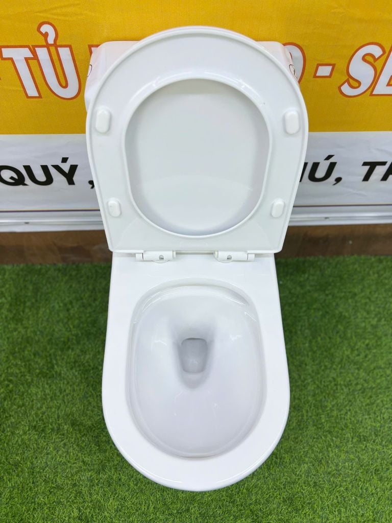 BỒN CẦU LIỀN KHỐI TRẮNG 828