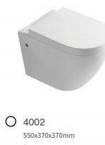 BỒN CẦU TREO CAO CẤP