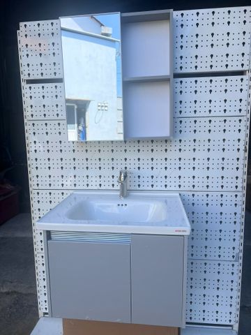 TỦ LAVABO KÍCH THƯỚC 60x50 –TUP4601-60