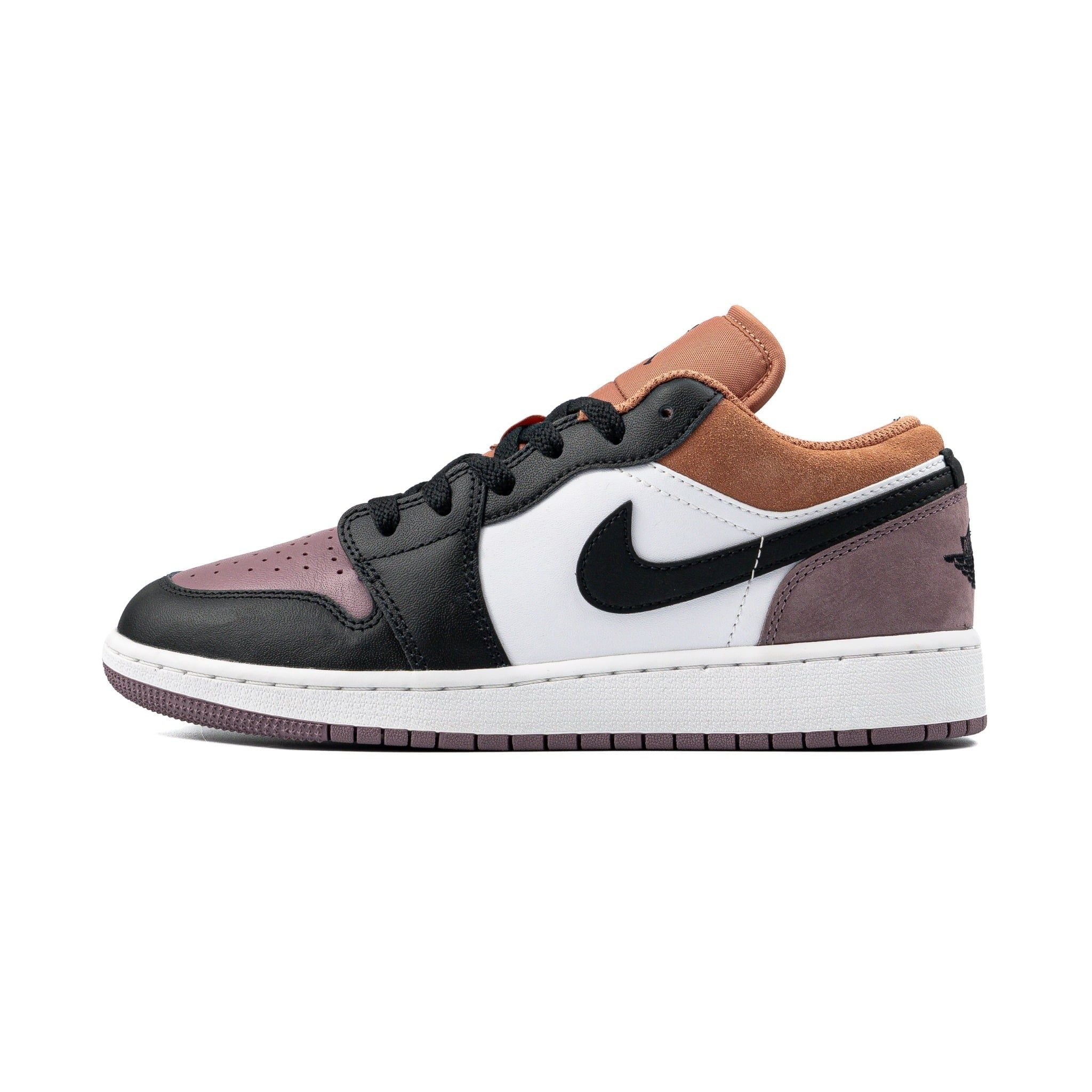  GIÀY NIKE AIR JORDAN 1 LOW SE 