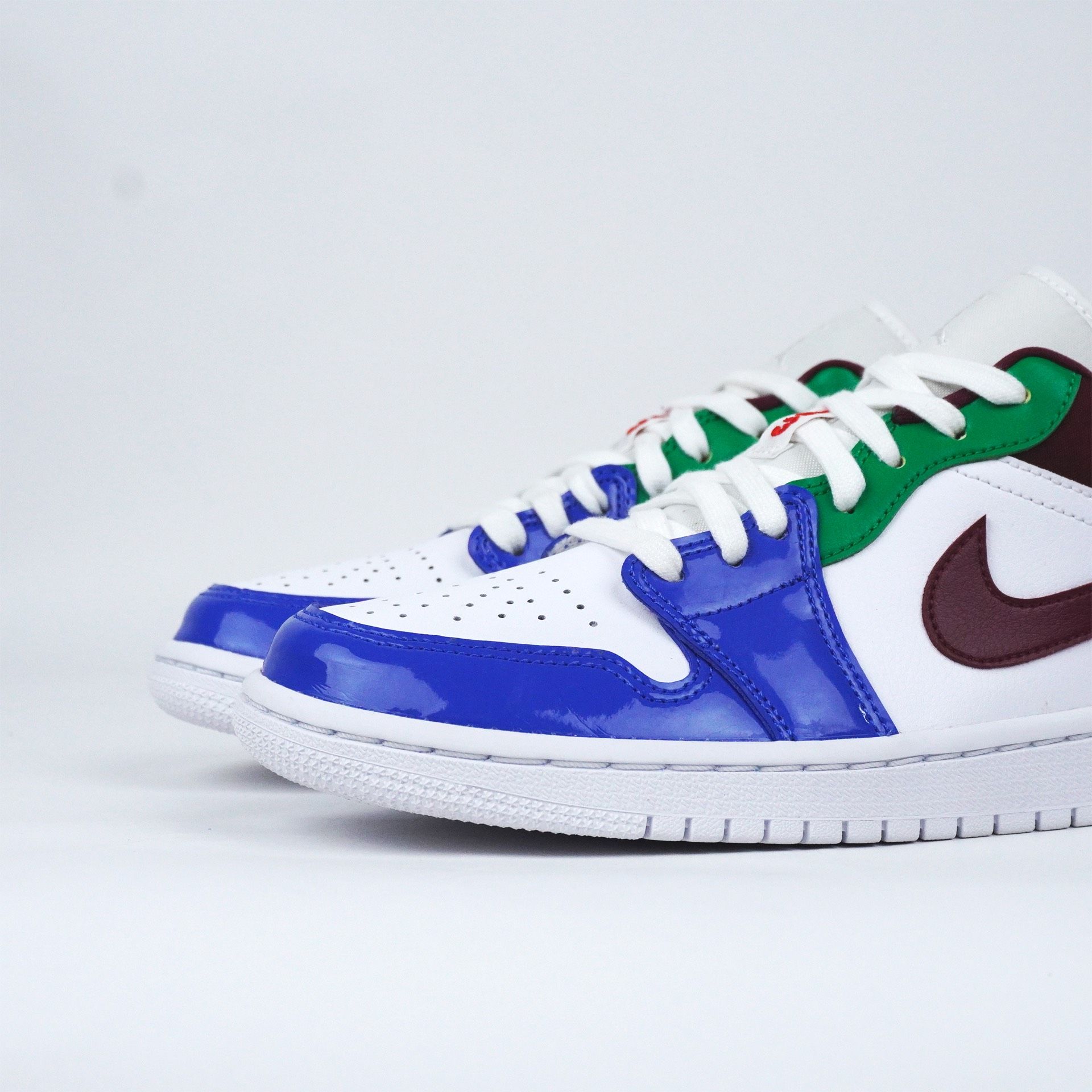  GIÀY NIKE AIR JORDAN 1 LOW ' MULTI COLOR ' DB5450 - 100 