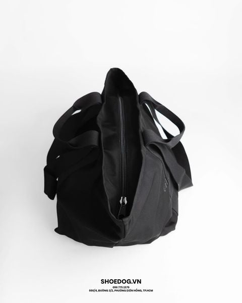  TÚI ALEXANDER WANG PUNCH TOTE “ BLACK “ 