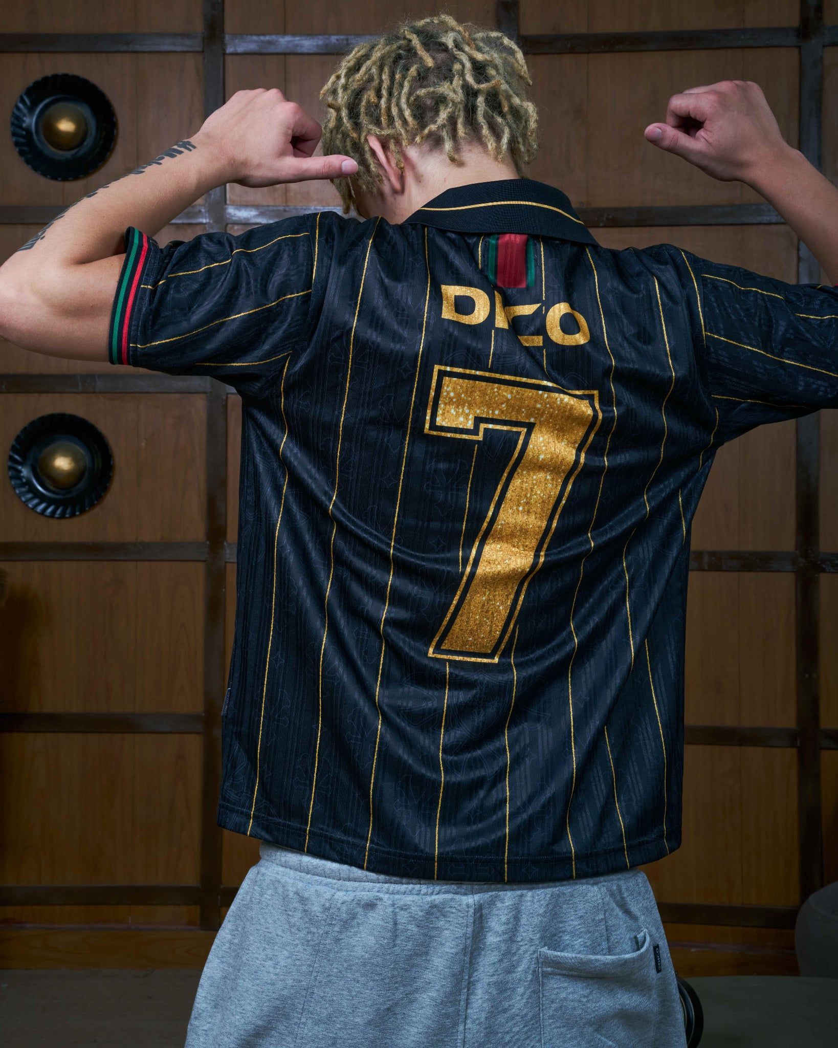 Áo Thun Soccer Jersey Golden 07 