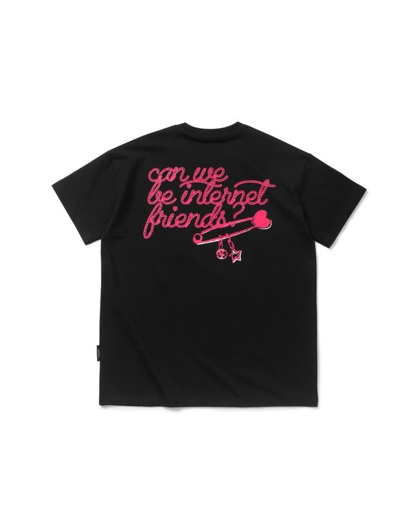  Áo thun Internet Friends Relaxed T-shirt 